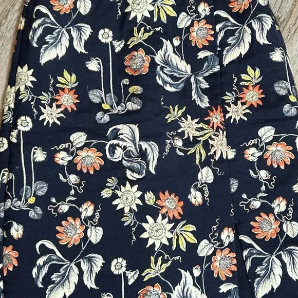 Ann Taylor Floral Brocade Stretch Pencil Skirt Size 0 - Picture 5 of 8